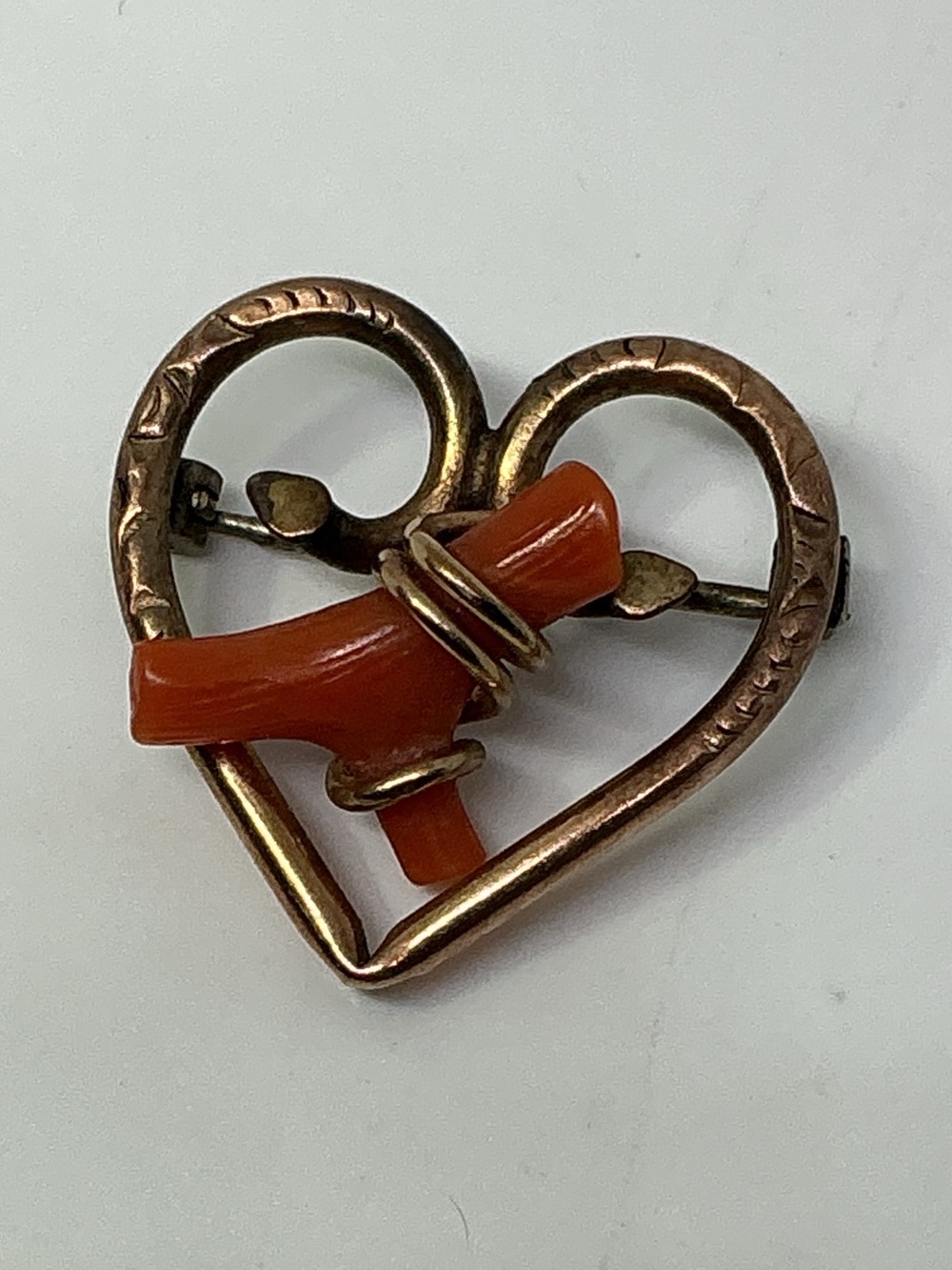 Antique Victorian Open Heart Brooch Raw Branch Coral Rose Gold-Filled Pin